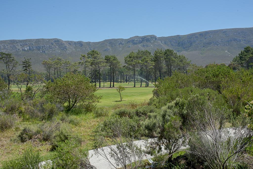 Fernkloof Fairways Villa เฮอร์มานุส ภายนอก รูปภาพ